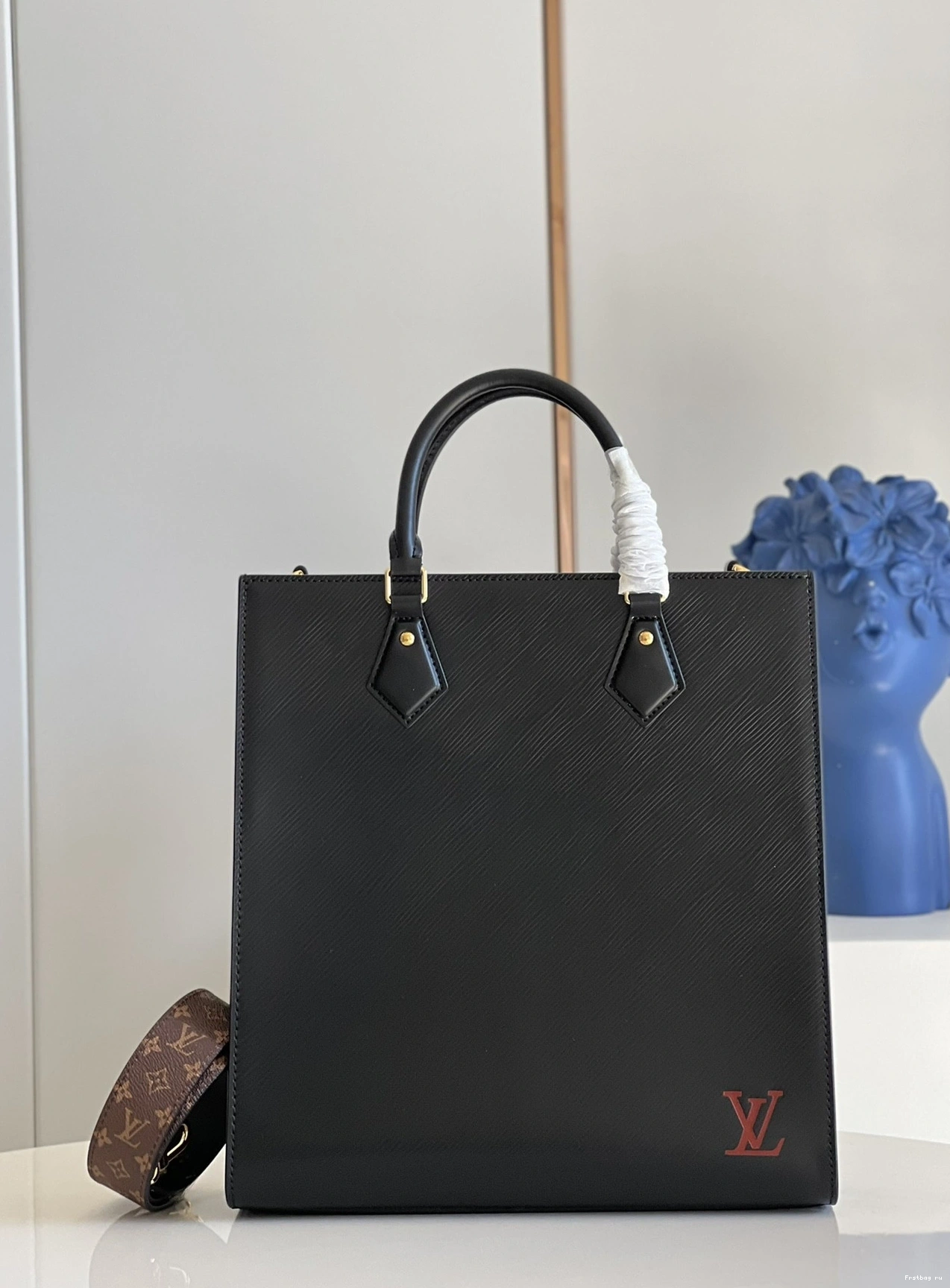 Frstbag ru LOUIS VUITTON PLAT PETIT SAC 0804
